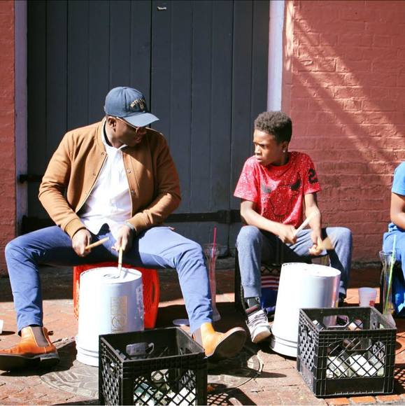 Meet your Posher, Gracious - Picture 1 of 1